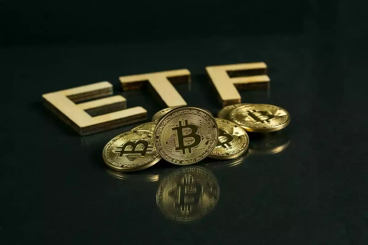 bitcoin etf erteleme